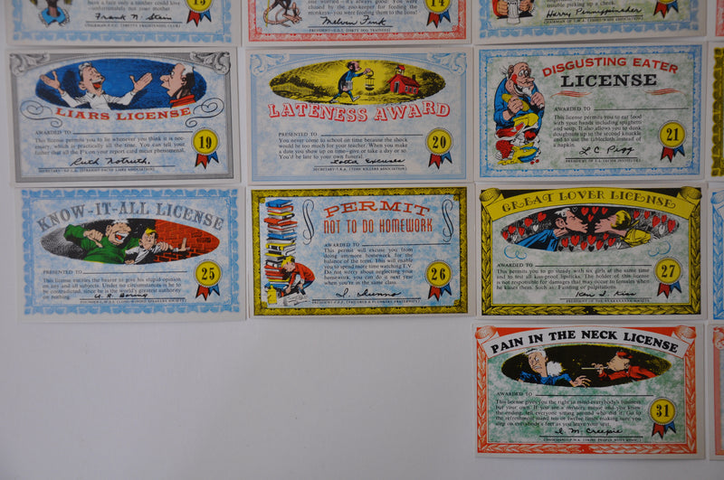 Nutty Awards Postcards Vintage Card Set 32 (Postcard Size) Cards Topps 1964   - TvMovieCards.com