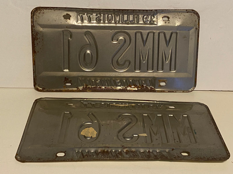 1977 Illinois License Plate Vanity Pair #MMS 61 Passenger Tag YOM Ford Chevy   - TvMovieCards.com