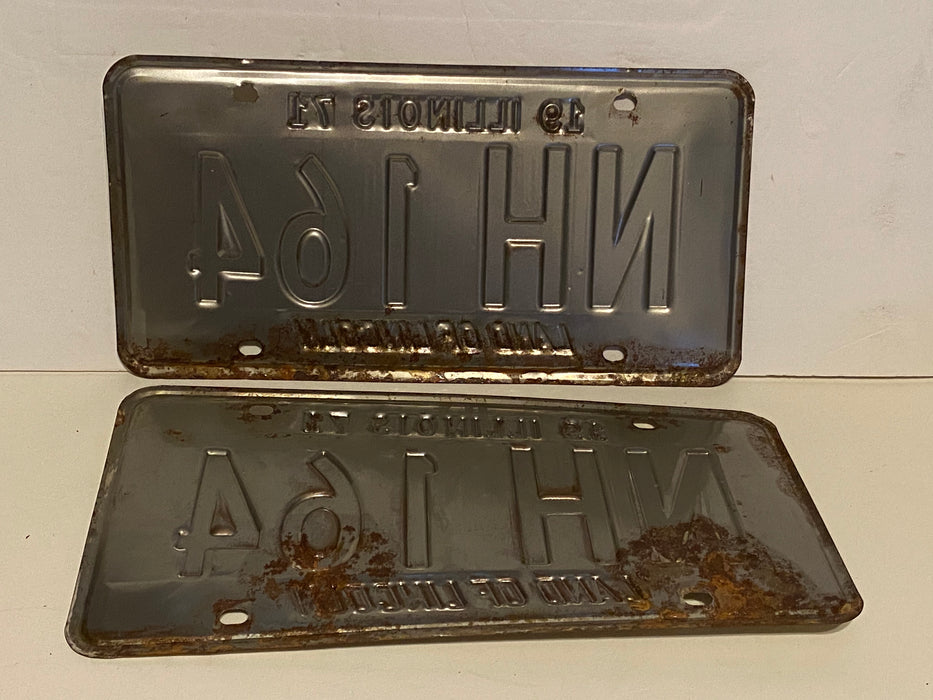 1971 Illinois License Plate Pair #NH 164 Passenger Tag YOM Ford Chevy   - TvMovieCards.com