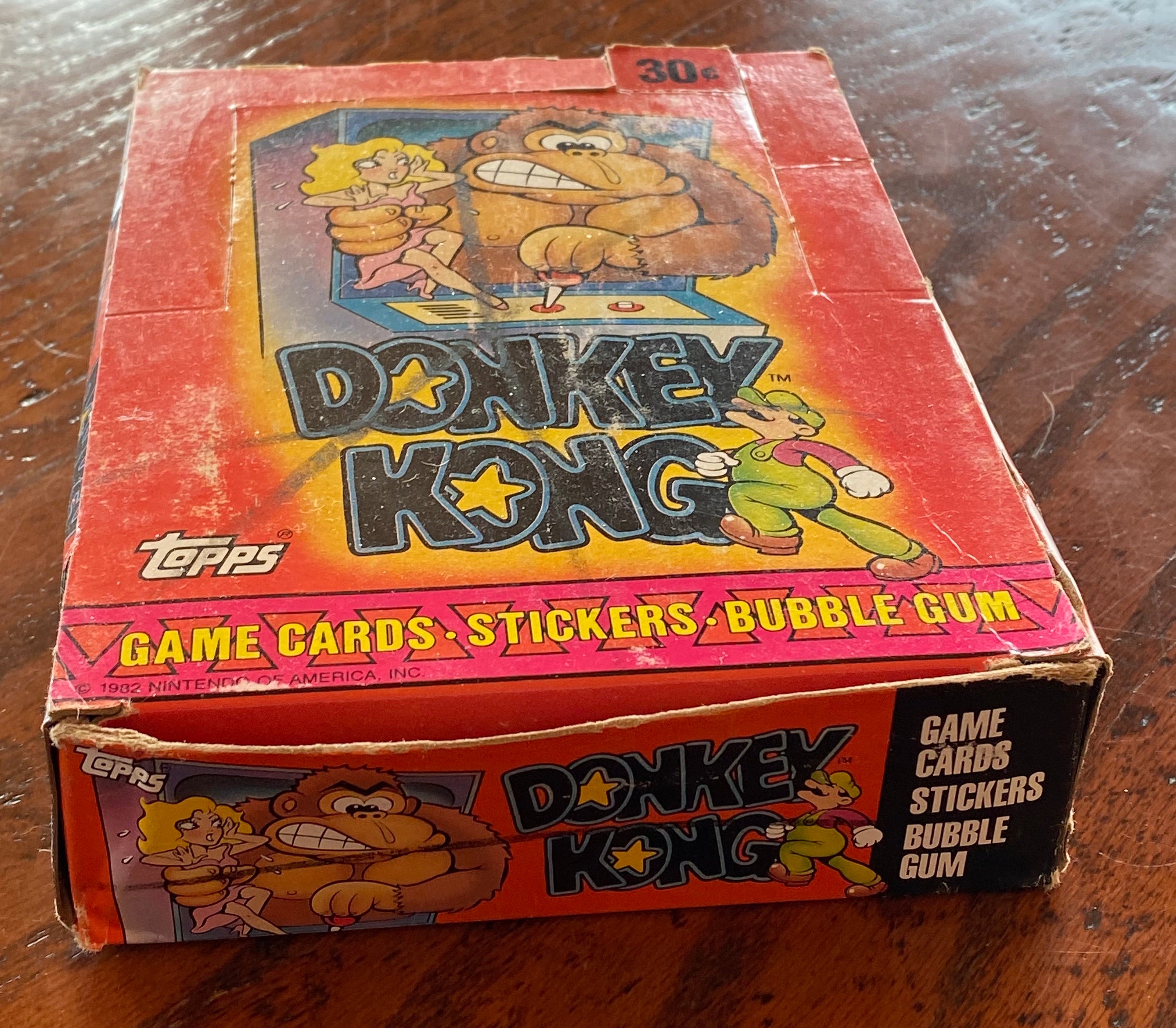 topps DONKEY KONG ドンキーコング　カード36枚　トップス Donkey Kong Vintage X-out Card Box 36 Packs Topps 1982