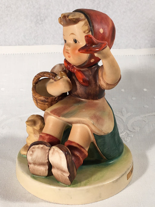 Goebel Hummel TMK3 #65/I "Farewell" (Girl Waving with Lamb) 4.5" Tall   - TvMovieCards.com