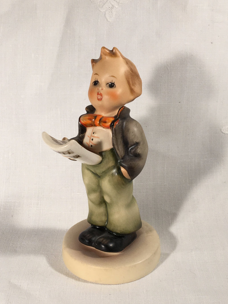 Goebel Hummel TMK3 #135 "Soloist" (Boy Singing) 4.75" Tall   - TvMovieCards.com