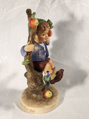 Goebel Hummel Figurine TMK3 #142/I "Apple Tree Boy" 5.75" Tall   - TvMovieCards.com