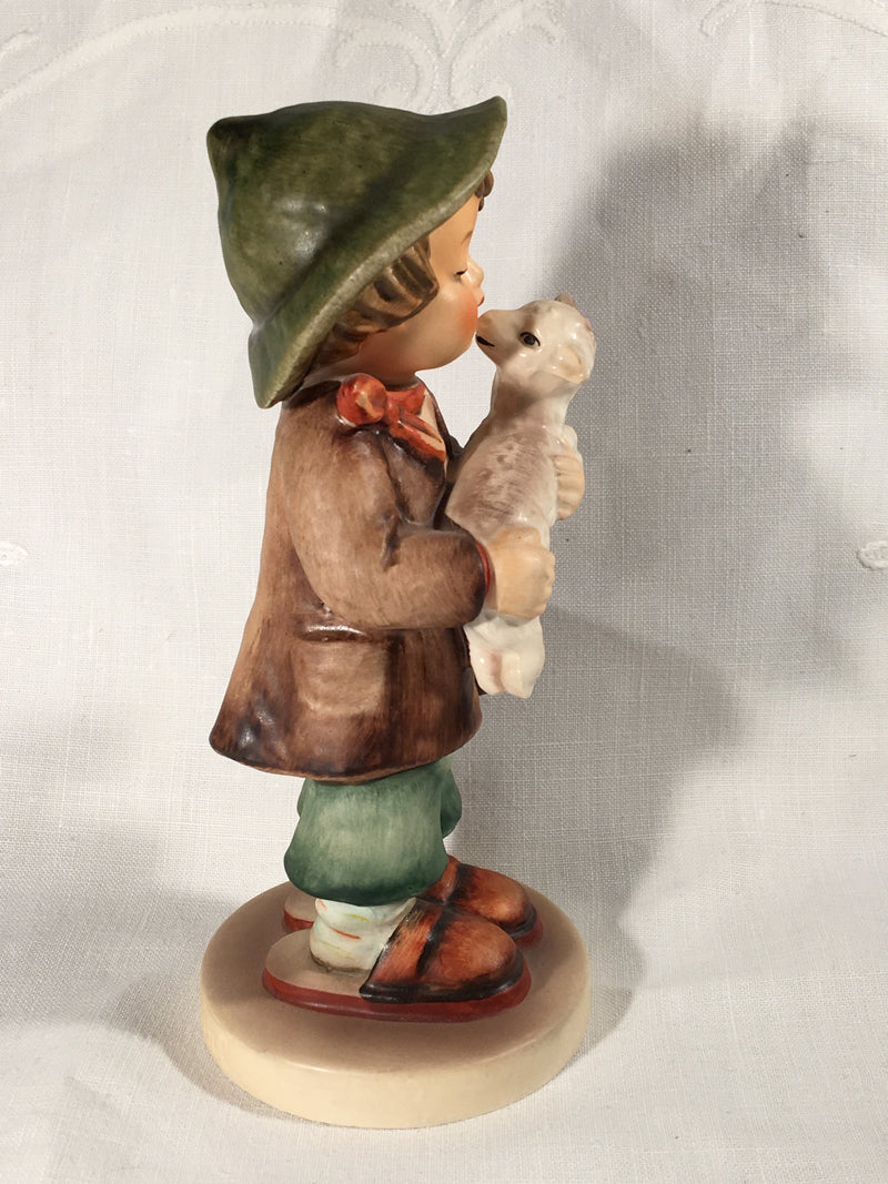 Goebel Hummel Figurine TMK5 #68/0 "Lost Sheep" 5.50" Tall   - TvMovieCards.com