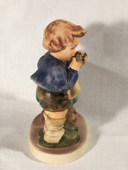 Goebel Hummel Figurine TMK5 #220 "We Congratulate" 4" Tall   - TvMovieCards.com