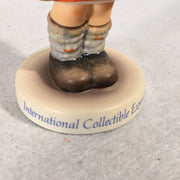 Goebel Hummel Figurine # 81 2/0 "School Girl" TMK7 Master Painter Signed 4"   - TvMovieCards.com