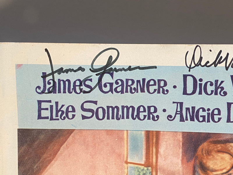 1965 The Art of Love #3 11x14 Lobby Card 2 Autographs James Garner Dick Van Dyke   - TvMovieCards.com