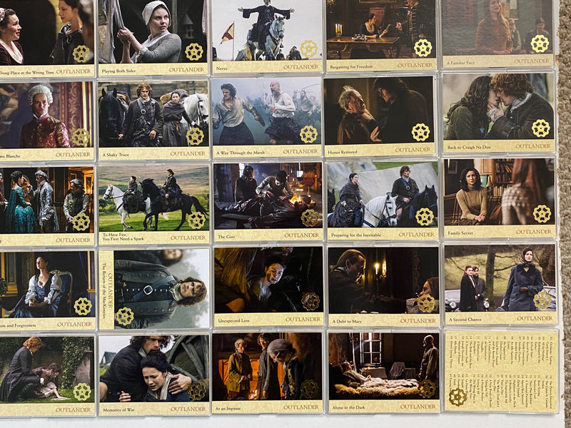 Outlander Season 2 Gold Jacobite Seal Parallel Base Trading Card Set (72) 2017   - TvMovieCards.com