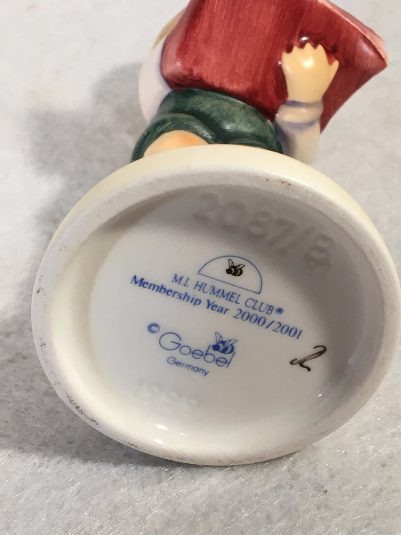 Goebel Hummel Figurine # 2087/B "Honor Student" TMK8 4"   - TvMovieCards.com