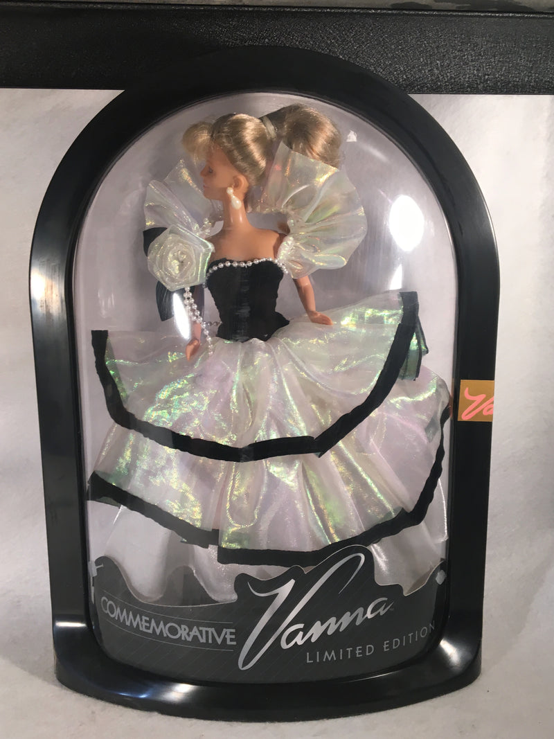 Vanna White Commemorative Doll, Limited Edition HSN96/005   - TvMovieCards.com