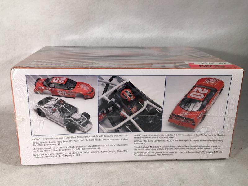 Revell Tony Stewart #20 The Home Depot 2005 Monte Carlo 85-2895   - TvMovieCards.com