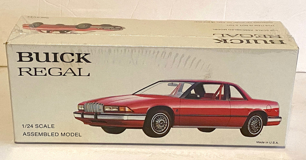 1988 Buick Regal 2 Door Coupe Dealer Promo 1/24 Scale Plastic
