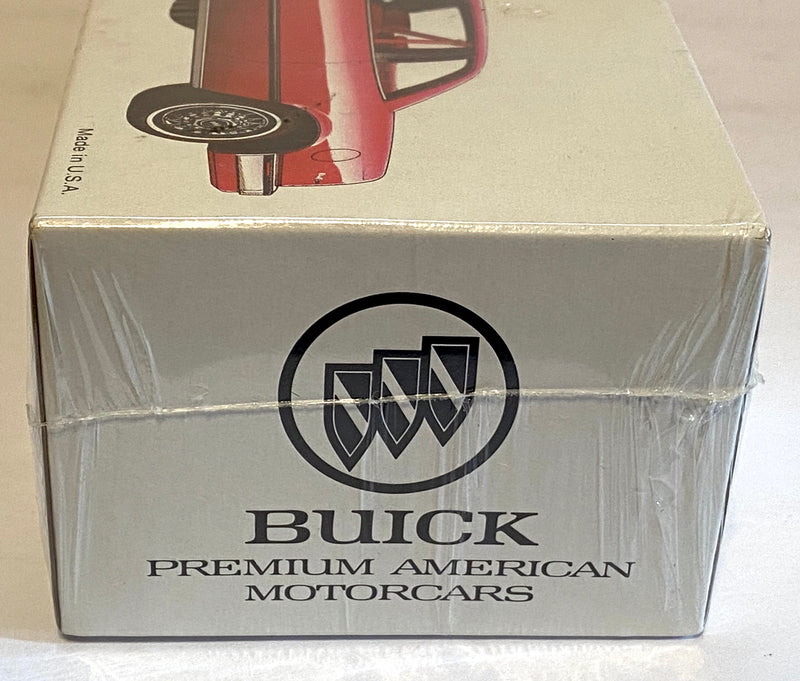 1988 Buick Regal 2 Door Coupe Dealer Promo 1/24 Scale Plastic Model New in Box   - TvMovieCards.com