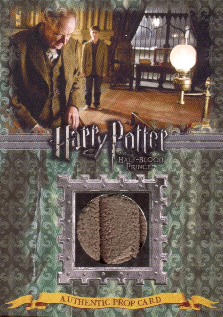 Harry Potter Half Blood Prince Slughorn's Curtains Prop Card HP P9 #010/290   - TvMovieCards.com