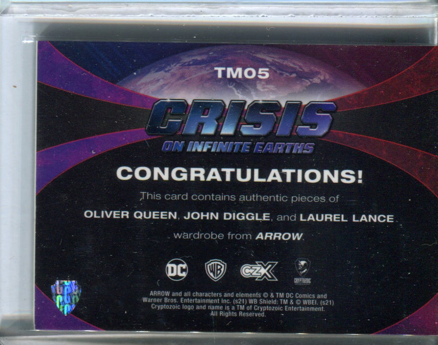 CZX Crisis Infinite Earths Triple Costume Card TM05 #027/125 Amell Ramsey Cassid   - TvMovieCards.com