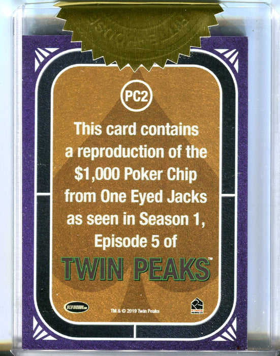 2019 Twin Peaks Broken Poker Chip $1,000 One Eyed Jacks Archive Box Card PC2   - TvMovieCards.com